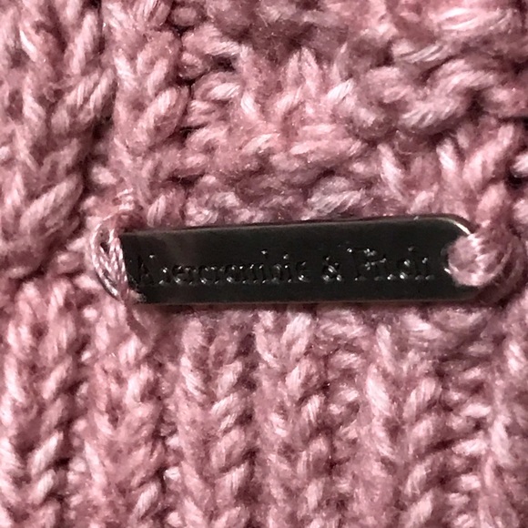 abercrombie & fitch | cozy pink cable knit mock-neck sweater - Picture 6 of 12